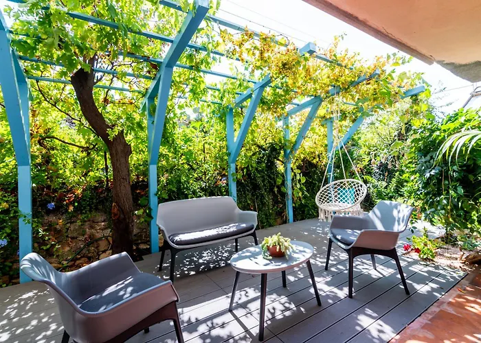 Daire Pieds Dans L'eau Terrace, & Cactus