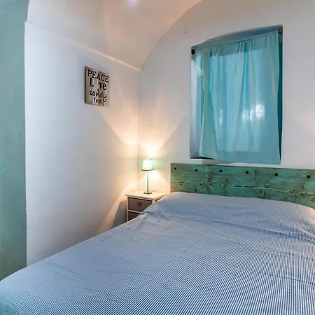 Appartement Pieds Dans L'eau Terrace, & Cactus Bordighera